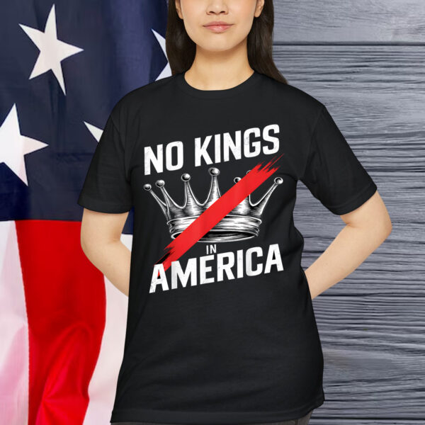 NO KINGS Court Ruling Protest Democracy T-Shirt