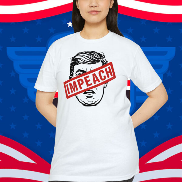 Impeach Trump T-Shirt