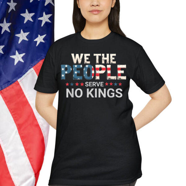 No Kings In America Democracy We The People T-Shirt